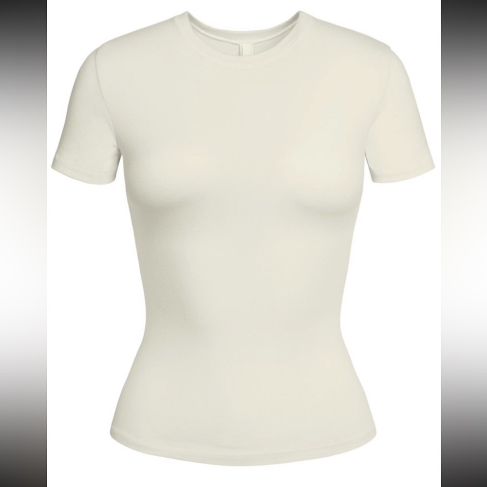 SKIMS Cotton Jersey Crew Neck Short Sleeve T-Shirt in Bone size medium - Picture 2 of 10